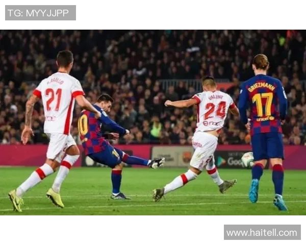 西甲精彩对决AC米兰大胜那不勒斯球员帽子戏法点燃全场激情